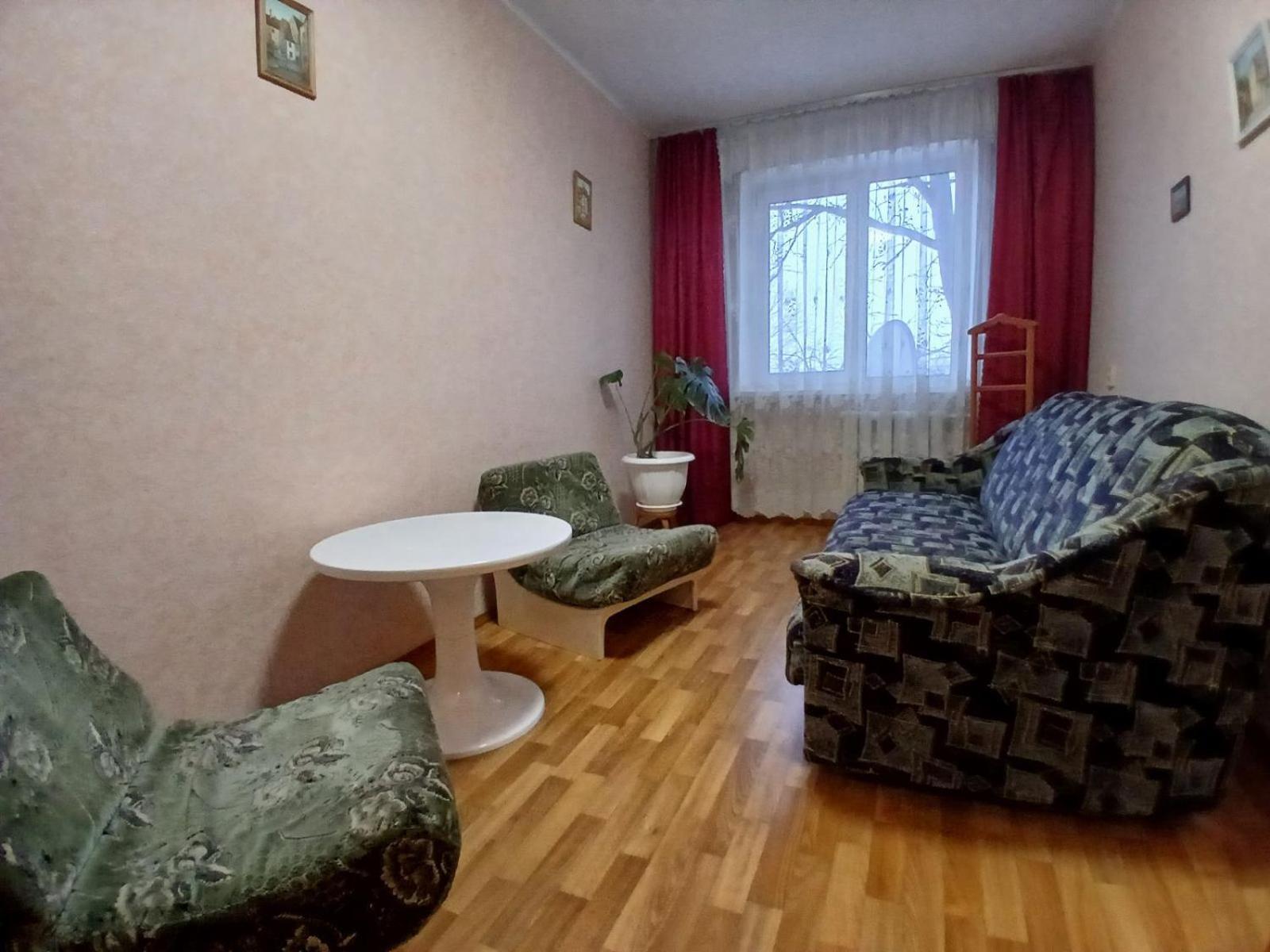 Квартира Біля Залізничного Вокзалу Vinnytsia Exteriör bild