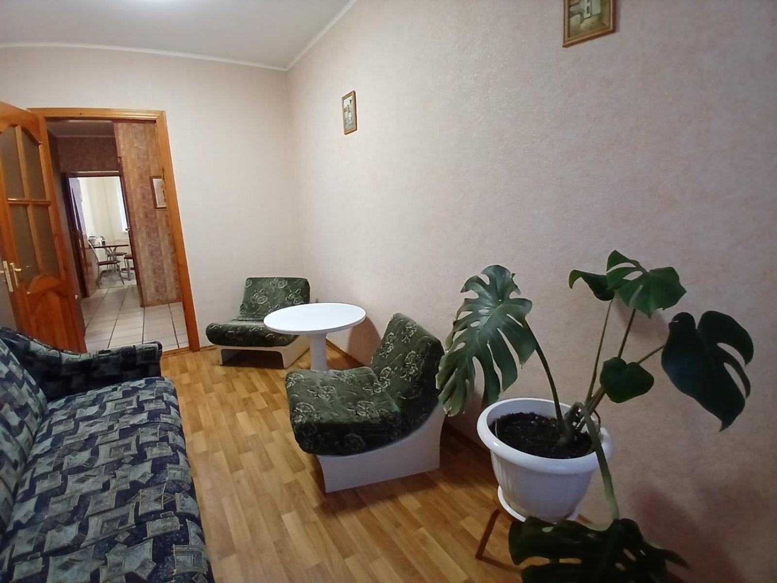 Квартира Біля Залізничного Вокзалу Vinnytsia Exteriör bild